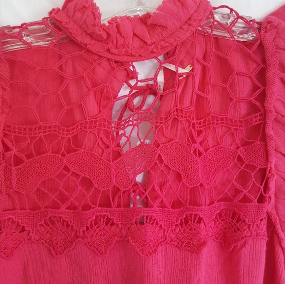 Free People simply smile Crochet top.  Sz M - Picture 5 of 7